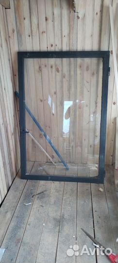 Два алюминиевых окна от лоджии