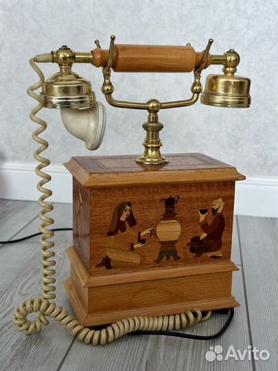 Ретро телефон с часами «Башкирия» винтаж