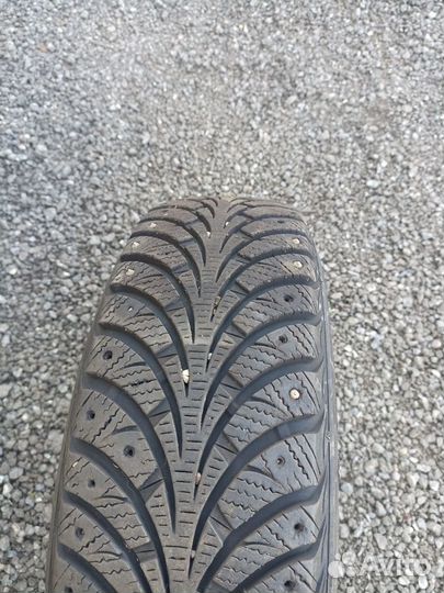 Goodyear UltraGrip Extreme 185/70 R14 88T