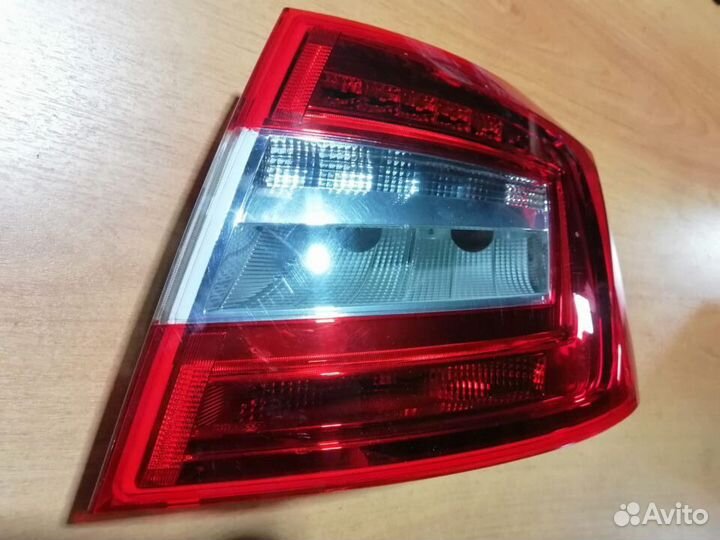 Фонарь правый Skoda Octavia A7 LED 13-20г