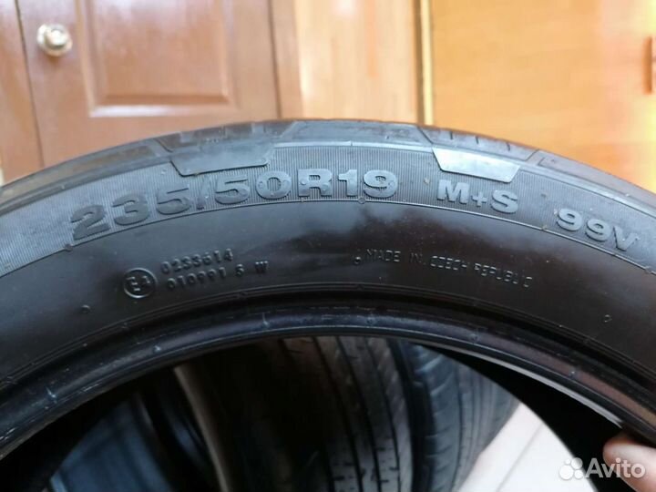 Continental Conti4x4Contact 235/50 R19