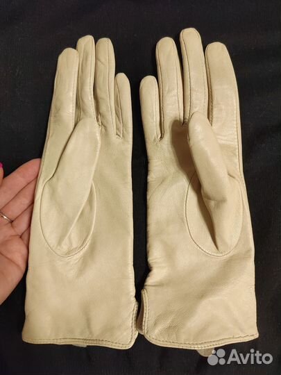 Перчатки женские кожаные новые
