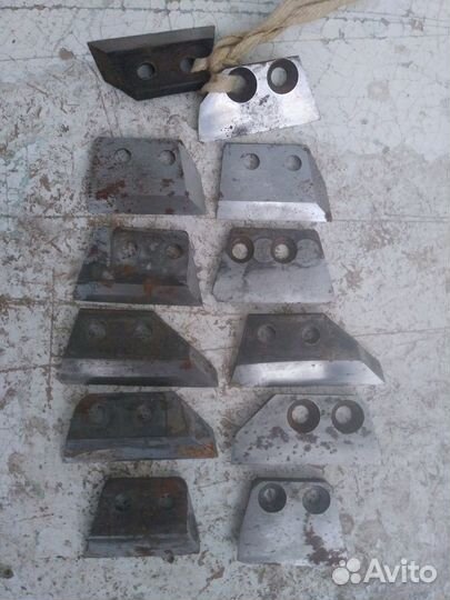 Удочки,ящик,ледобура ножи