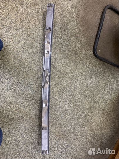 13137862 GM Накладка двери багажника opel zafira B