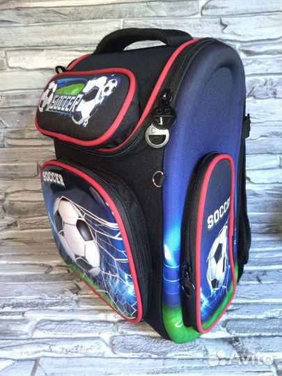 Рюкзак для мальчика начальной школы новый