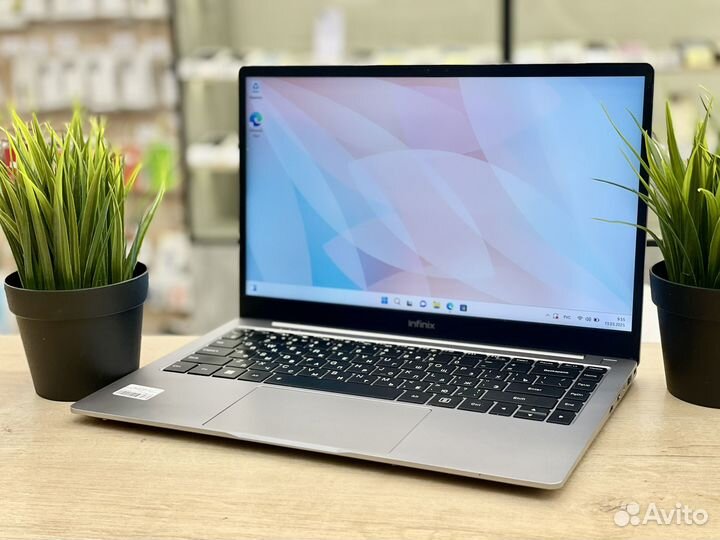 Ноутбук Infinix i3-11/ 8Gb/ SSD/ IPS FHD