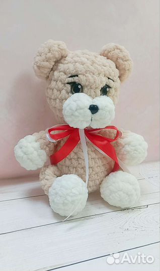 Мишка вязаный