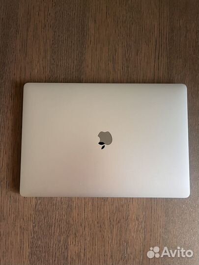 Apple MacBook Pro 16 2020 A2141