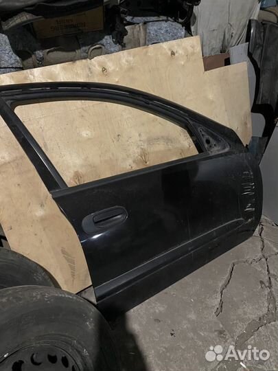Дверь передняя Nissan almera n16