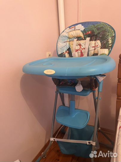 Детский столик для кормления