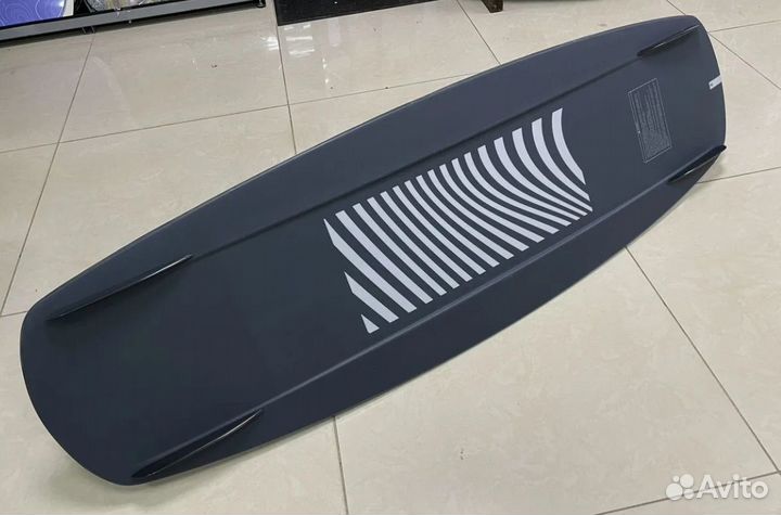 Вейкборд комплект катерный Board 140 cm+крепления