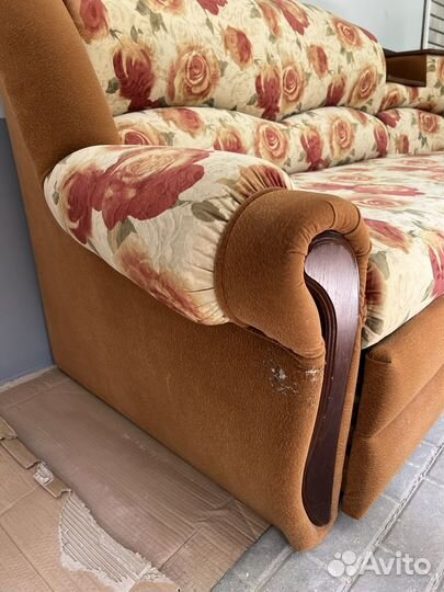 Угловой диван бу