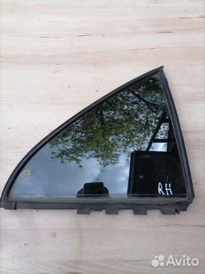 Форточка задняя правая Тойота Авенсис Т250