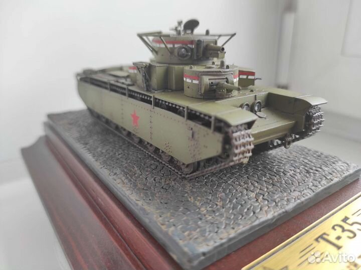 Сувенирная модель танка Т-35
