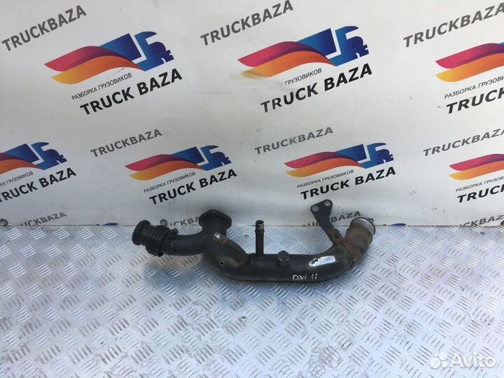 Патрубок системы охлаждения