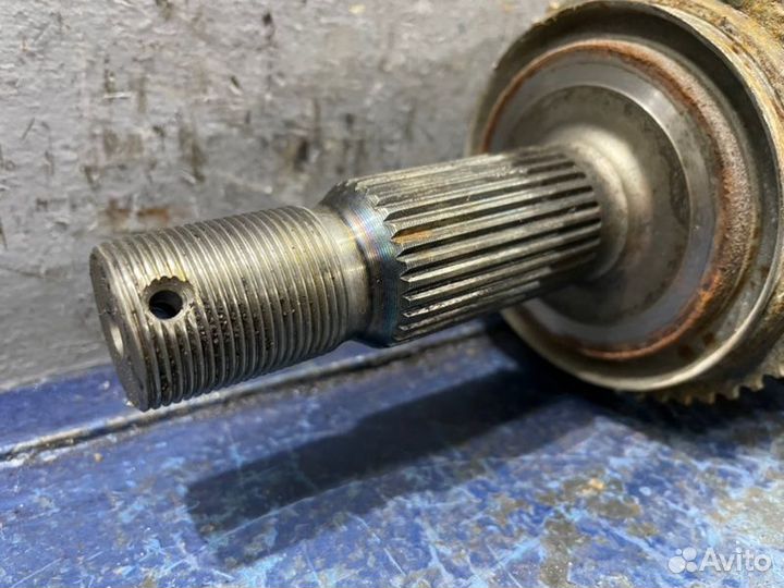 Привод передний левый Mitsubishi Pajero 4 V90 3.0