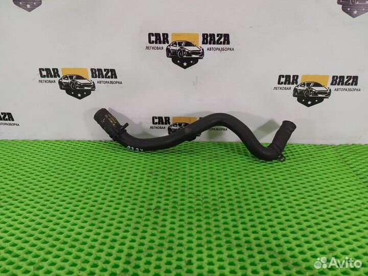 Патрубок системы охлаждения Volvo XC60