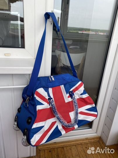 Сумка дорожная на колесах с выдвижной ручкой