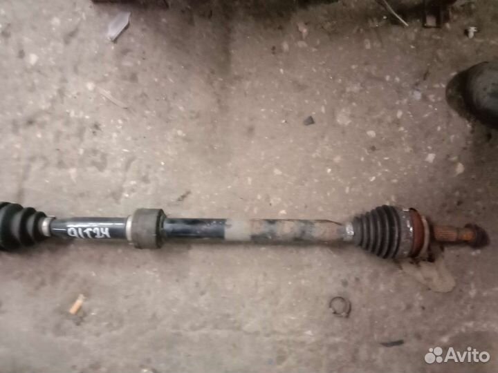 Привод передний правый Тойота Авенсис т27