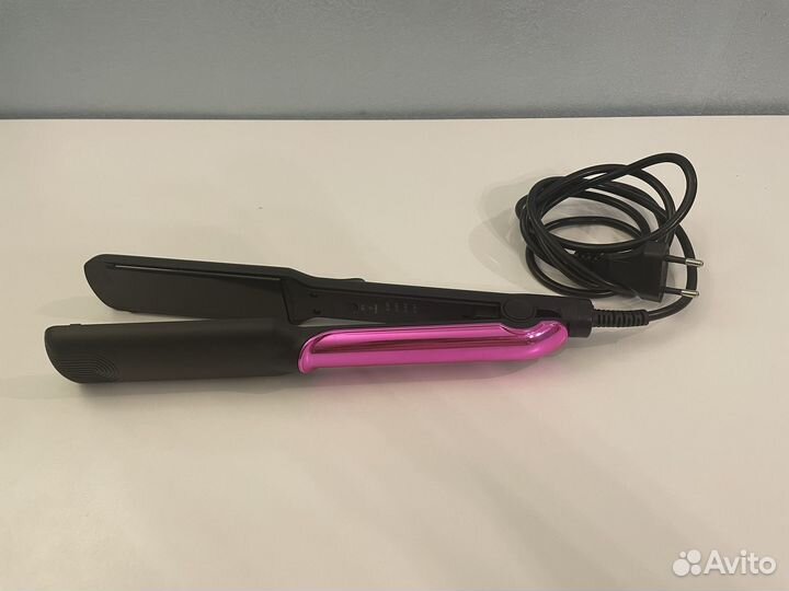 Выпрямитель для волос