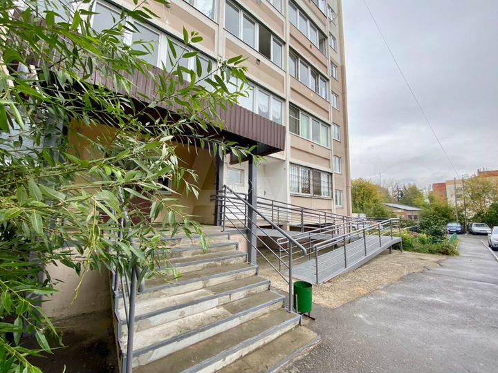 2-к. квартира, 60 м², 8/14 эт.