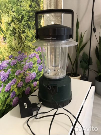 Кемпинговый фонарь