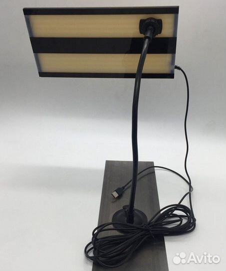 Экран PDR с подсветкой для удаления вмятин