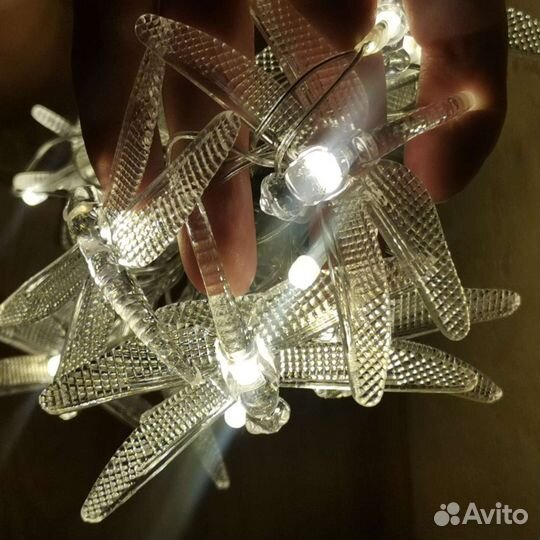 Гирлянда стрекоза