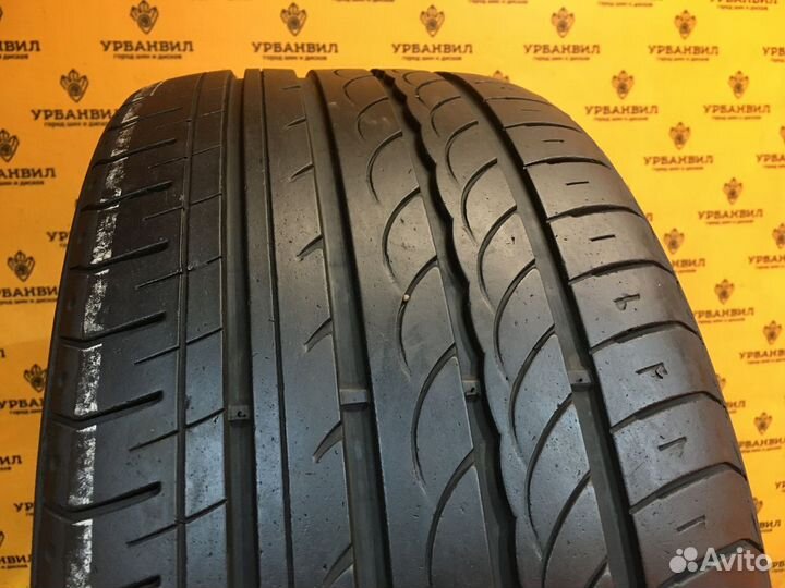 Tri Ace Carrera 245/35 R19 93W