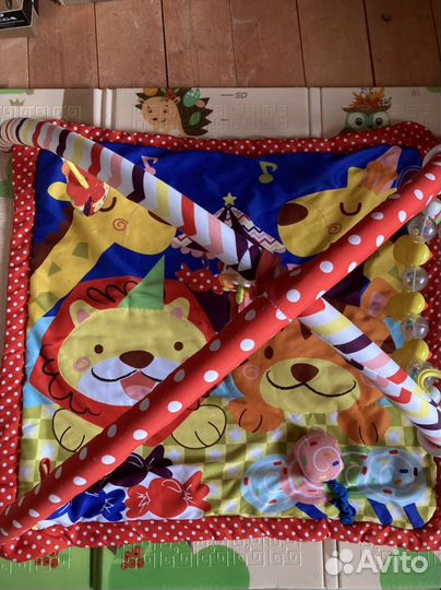 Развивающий коврик