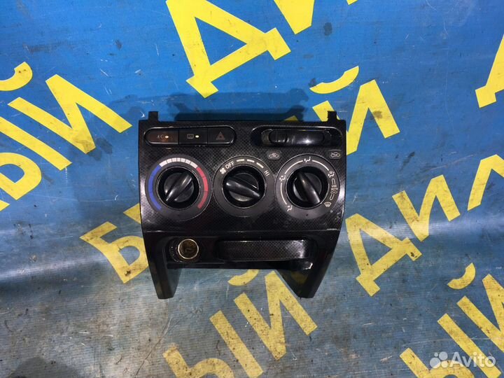 Блок управления печкой Geely MK