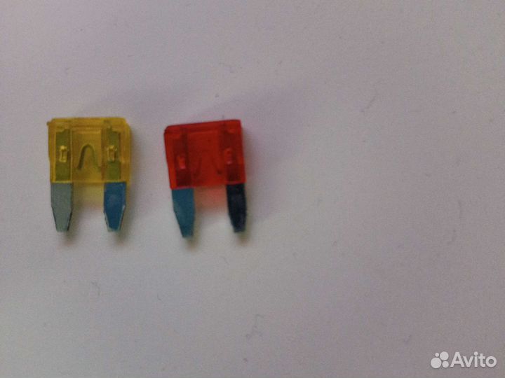 Предохранители автомобильные мини