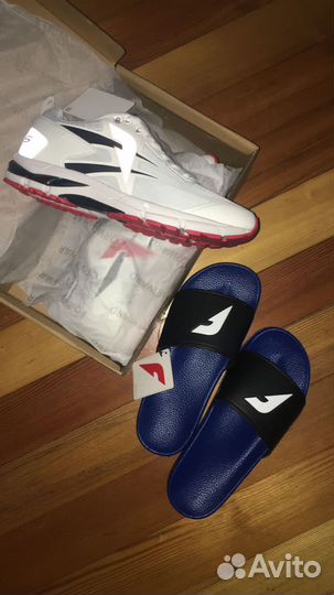 Кроссовки forward