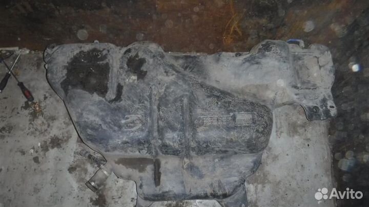 Бак топливный Renault Fluence 2010