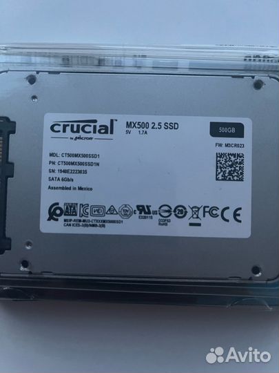 SSD Crucial MX500 на 500гб