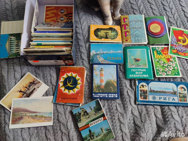 Открытки разных стран советского периода (коробка)