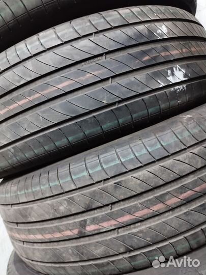 Michelin Primacy 4+ 215/65 R17