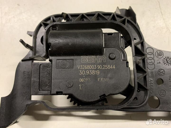 Моторчик заслонки печки VW Polo (Sed Rus)