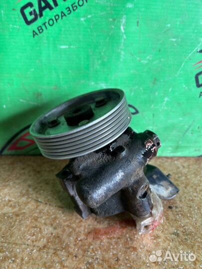 Насос гидроусилителя руля Renault Scenic F3R 1998