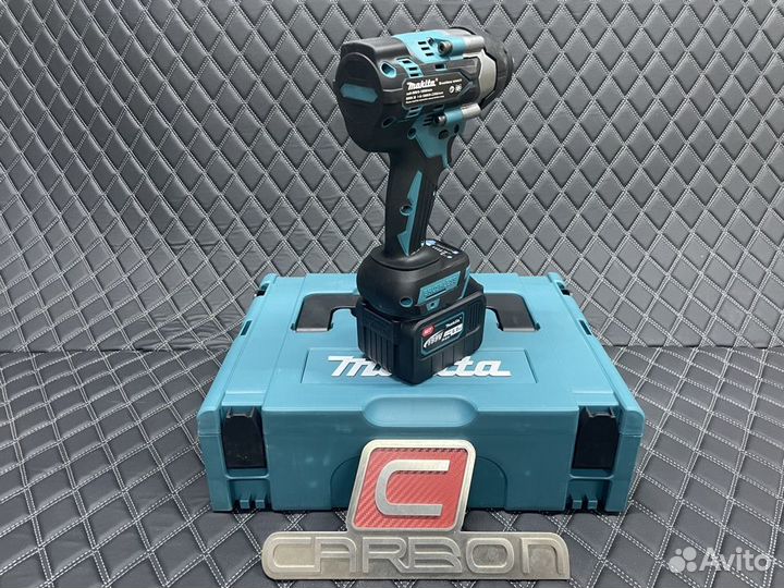 Аккумуляторный гайковерт Makita 800 Nm