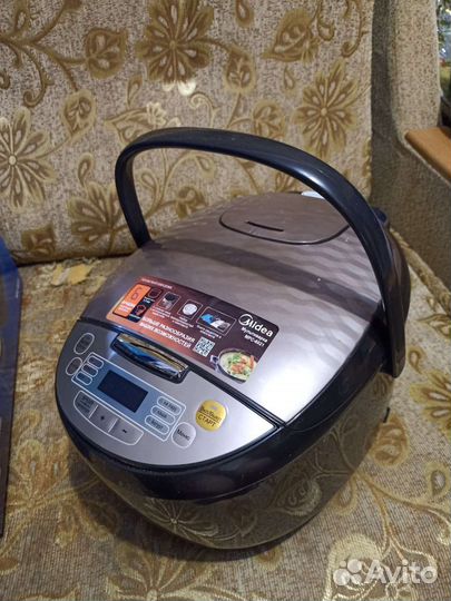 Мультиварка новая