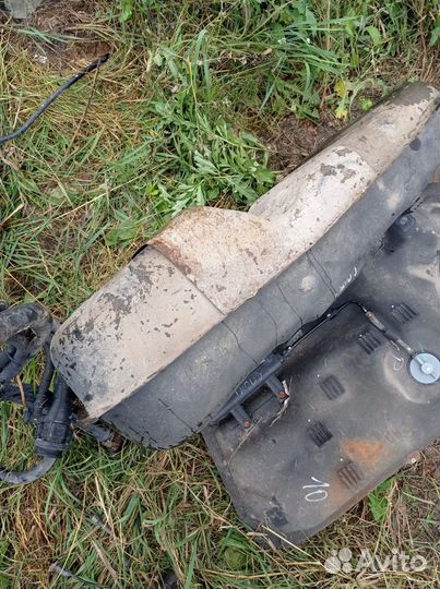 Kia sportage 3 бак топливный