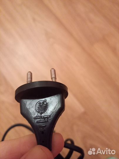 Кабель питания вилка Type C и с разъёмом C7