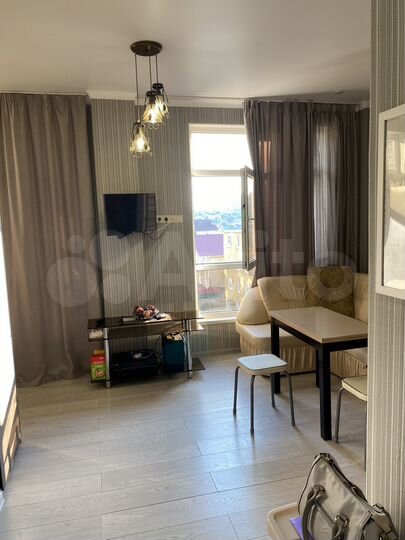 1-к. квартира, 42 м², 4/4 эт.