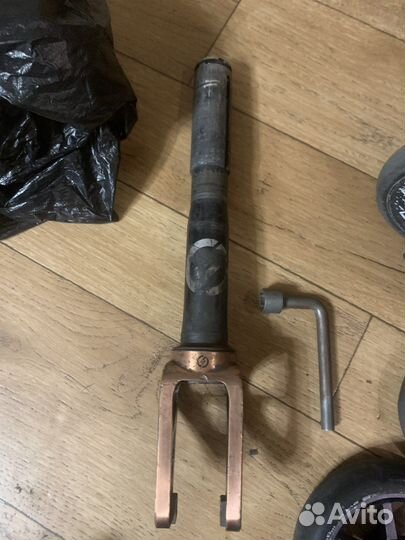 Самокат трюковой