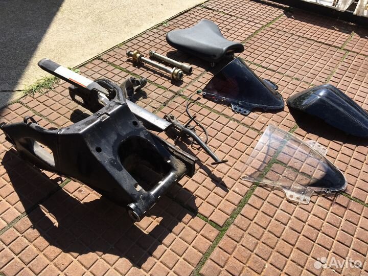 Запчасти на suzuki gsxr 1000 к5, к6