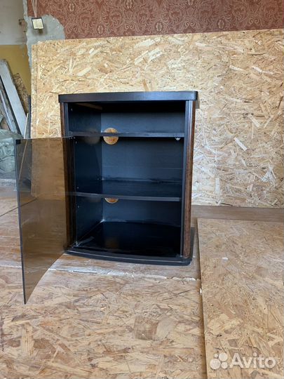 Стеклянная тумба под тв телевизор