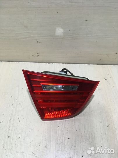Фонарь задний левый Bmw E90