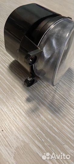 Противотуманная фара универсальная