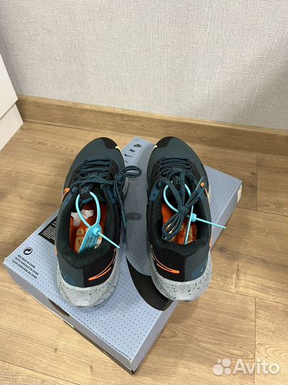 Кроссовки Nike Pegasus Shield 39